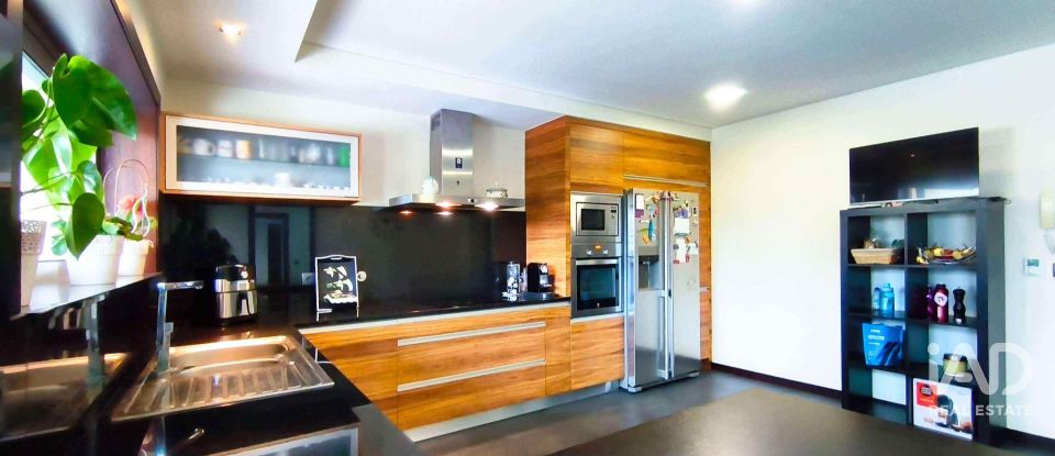 Maison T3 à Barroselas E Carvoeiro de 250 m²