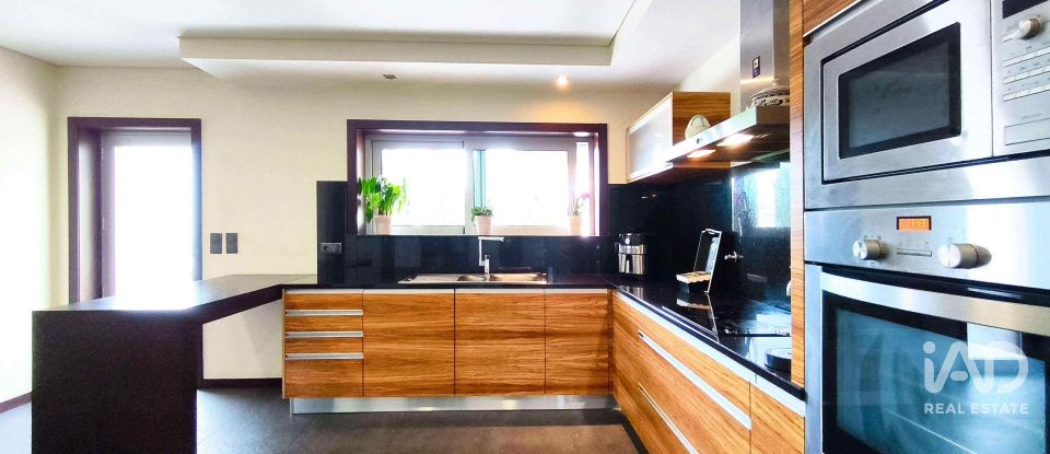 Maison T3 à Barroselas E Carvoeiro de 250 m²