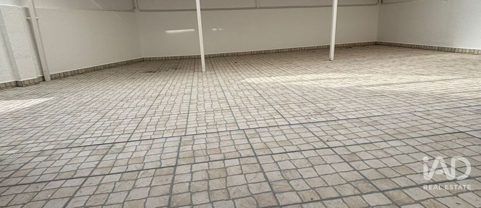 Apartamento T3 em Laranjeiro e Feijó de 149 m²