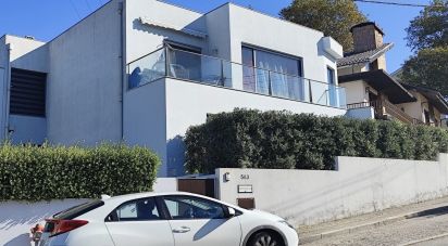 Appartement en maison T3 à São Félix da Marinha de 140 m²