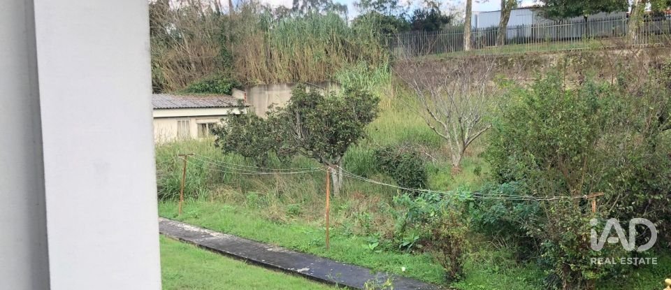 Andar de moradia  T3 em São Félix da Marinha de 140 m²