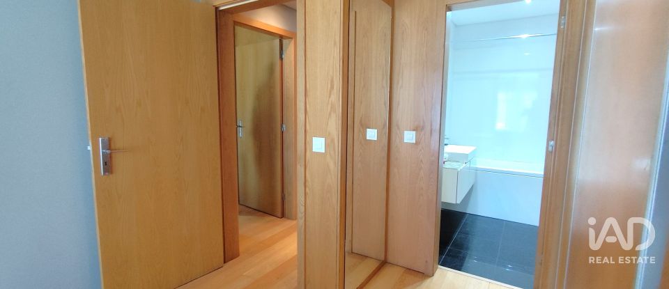 Andar de moradia  T3 em São Félix da Marinha de 140 m²