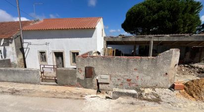 Terrain à bâtir à Vimeiro de 256 m²