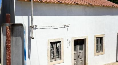 Terrain à bâtir à Vimeiro de 256 m²