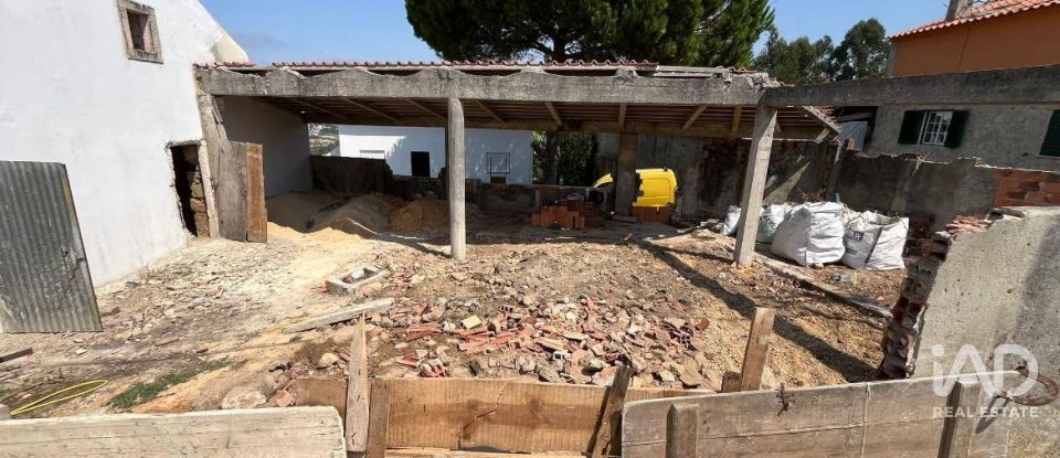 Terreno urbano em Vimeiro de 256 m²