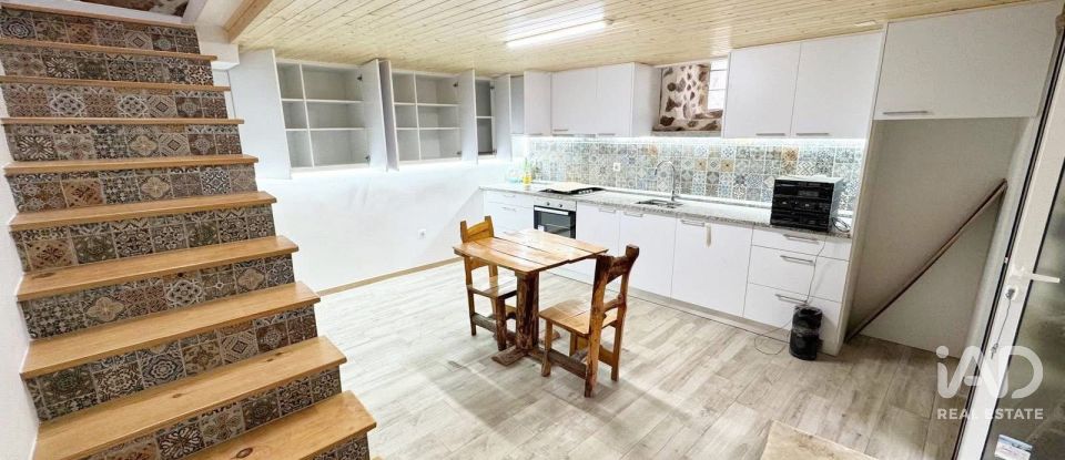 Moradia T2 em Bravães de 80 m²