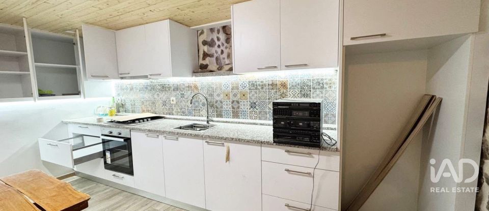 Moradia T2 em Bravães de 80 m²