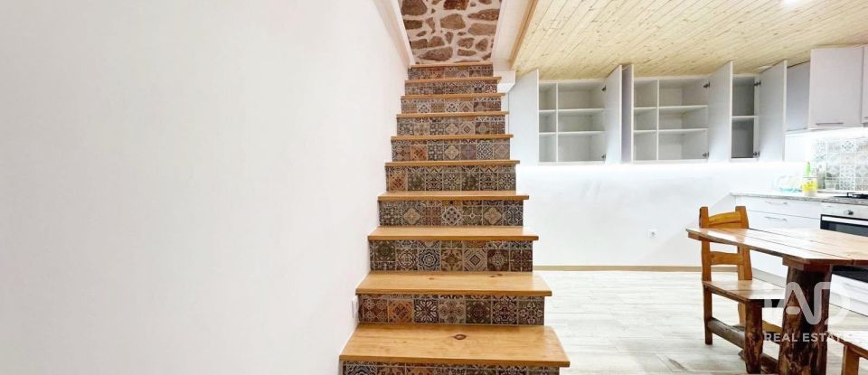 Moradia T2 em Bravães de 80 m²