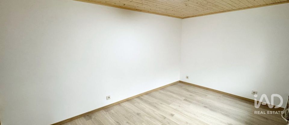 Moradia T2 em Bravães de 80 m²