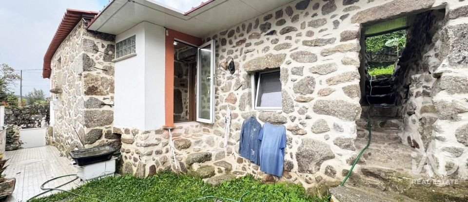 Moradia T2 em Bravães de 80 m²