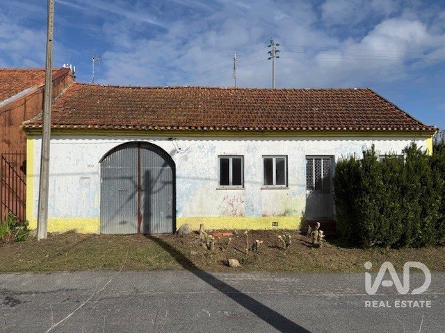 Casa de Campo T3 em Monte Real e Carvide de 136 m²