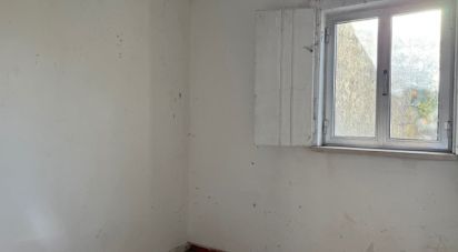 Maison rustique T3 à Monte Real e Carvide de 136 m²