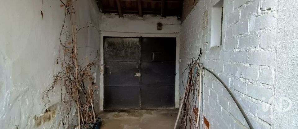 Moradia T2 em Glória do Ribatejo e Granho de 56 m²