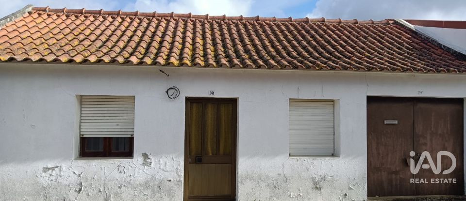 Moradia T2 em Glória do Ribatejo e Granho de 56 m²