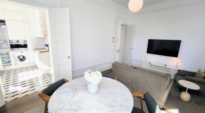 Apartment T2 in Santo António of 98 m²