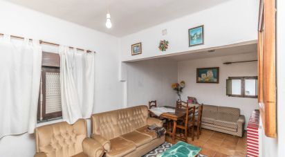 Maison de plain-pied T3 à Maceira de 108 m²