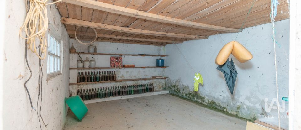 Single story home T3 in Maceira of 108 m²