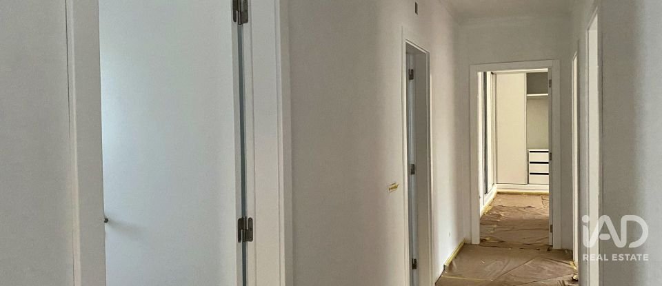 Moradia T3 em Caldas da Rainha - Nossa Senhora do Pópulo, Coto e São Gregório de 171 m²