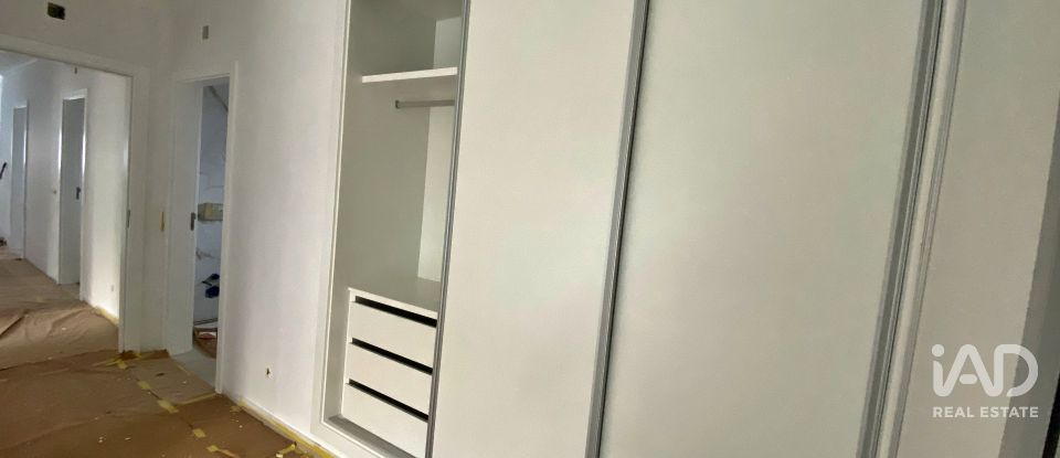 Moradia T3 em Caldas da Rainha - Nossa Senhora do Pópulo, Coto e São Gregório de 171 m²