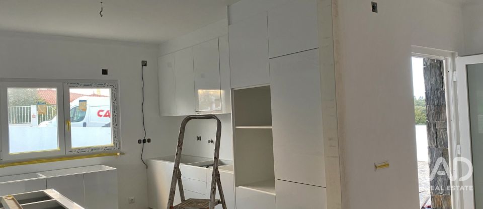 Moradia T3 em Caldas da Rainha - Nossa Senhora do Pópulo, Coto e São Gregório de 171 m²