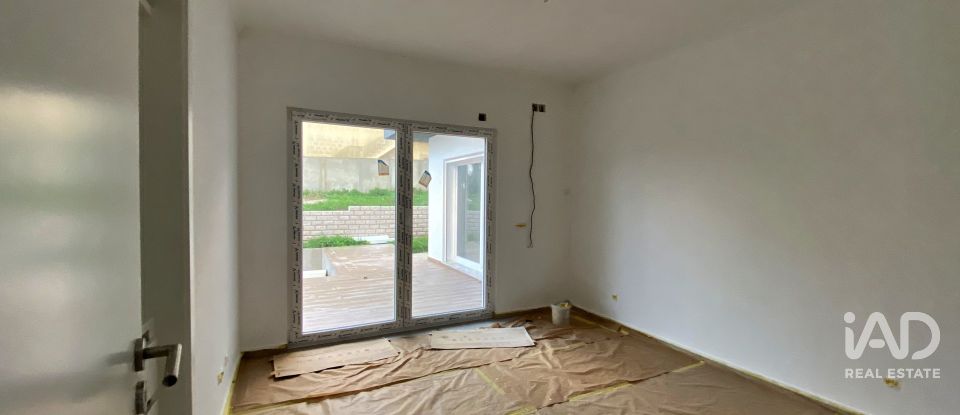 Moradia T3 em Caldas da Rainha - Nossa Senhora do Pópulo, Coto e São Gregório de 171 m²