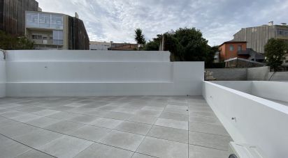 Apartment T3 in Mafamude e Vilar do Paraíso of 142 m²