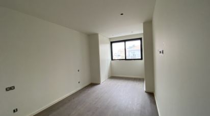Apartment T3 in Mafamude e Vilar do Paraíso of 142 m²