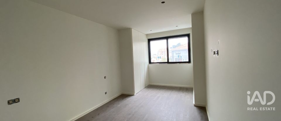 Apartamento T3 em Mafamude e Vilar do Paraíso de 142 m²