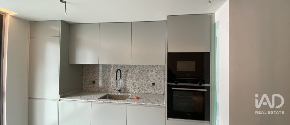 Apartamento T3 em Mafamude e Vilar do Paraíso de 142 m²