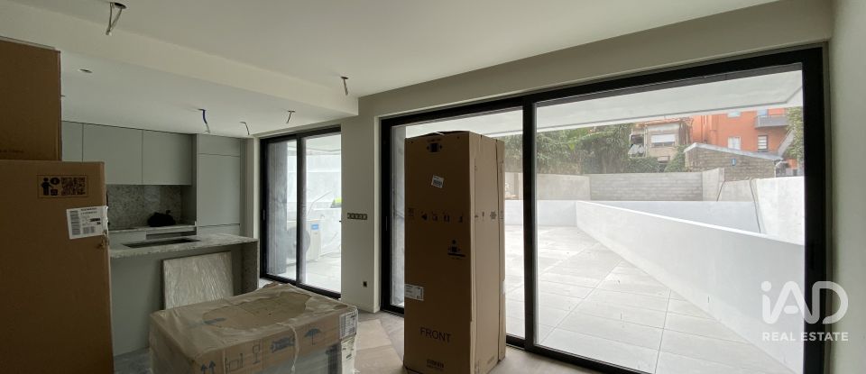 Apartamento T3 em Mafamude e Vilar do Paraíso de 142 m²