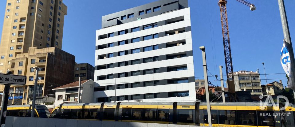 Apartamento T3 em Mafamude e Vilar do Paraíso de 142 m²