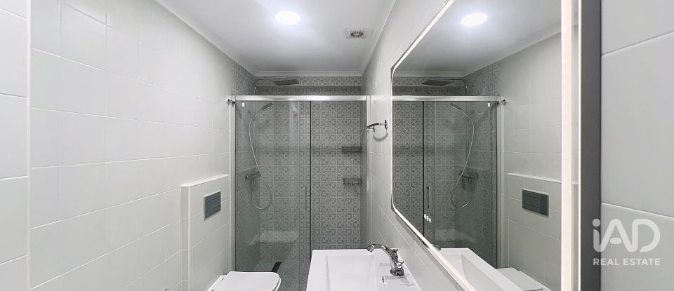 House T3 in Encarnação of 164 m²