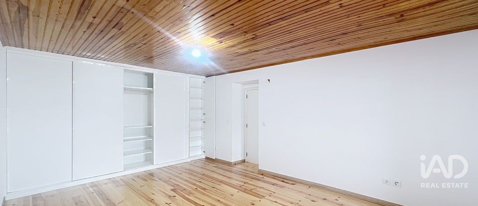 House T3 in Encarnação of 164 m²