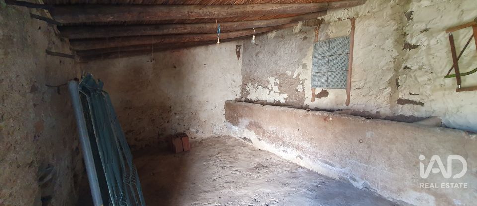 Terreno urbano em Alcoutim e Pereiro de 348 m²