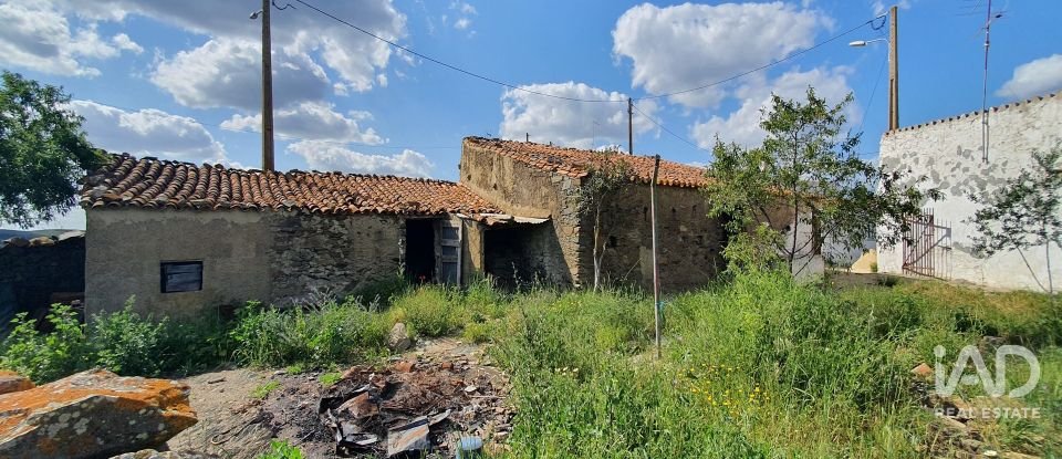 Terreno urbano em Alcoutim e Pereiro de 348 m²