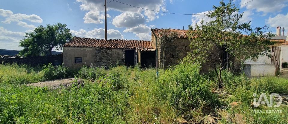 Terreno urbano em Alcoutim e Pereiro de 348 m²