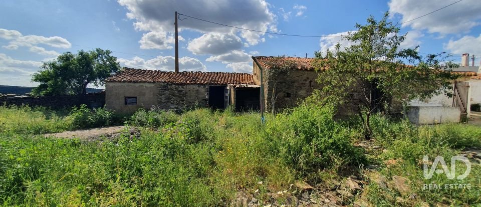 Terreno urbano em Alcoutim e Pereiro de 348 m²
