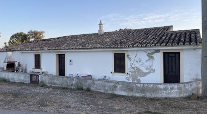 Gîte T4 à Ameixial de 139 m²