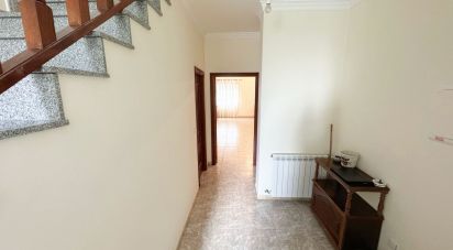 House T3 in Vila e Roussas of 207 m²