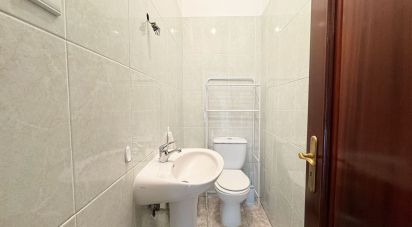 House T3 in Vila e Roussas of 207 m²