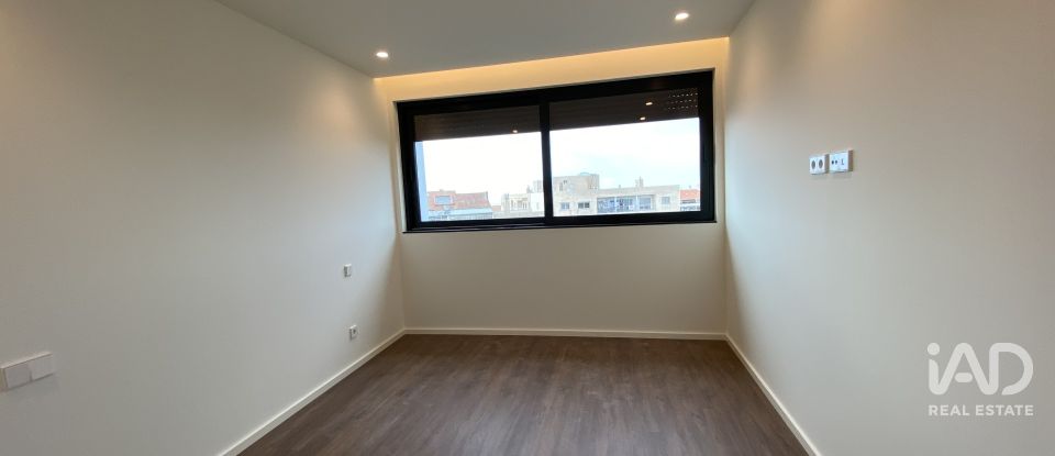 Apartamento T3 em Mafamude e Vilar do Paraíso de 142 m²