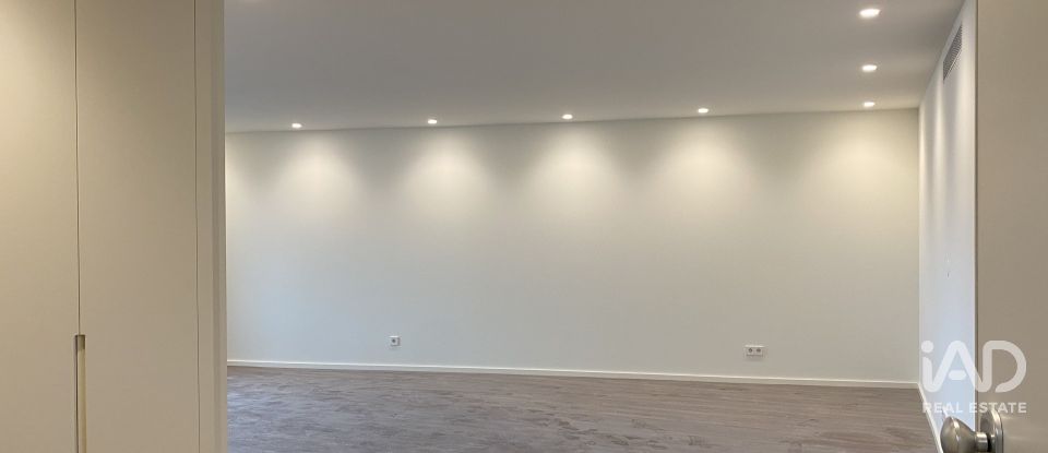 Apartamento T3 em Mafamude e Vilar do Paraíso de 142 m²