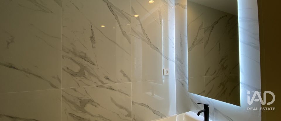 Apartamento T3 em Mafamude e Vilar do Paraíso de 142 m²