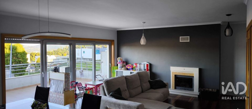 Duplex T4 em Valongo de 345 m²