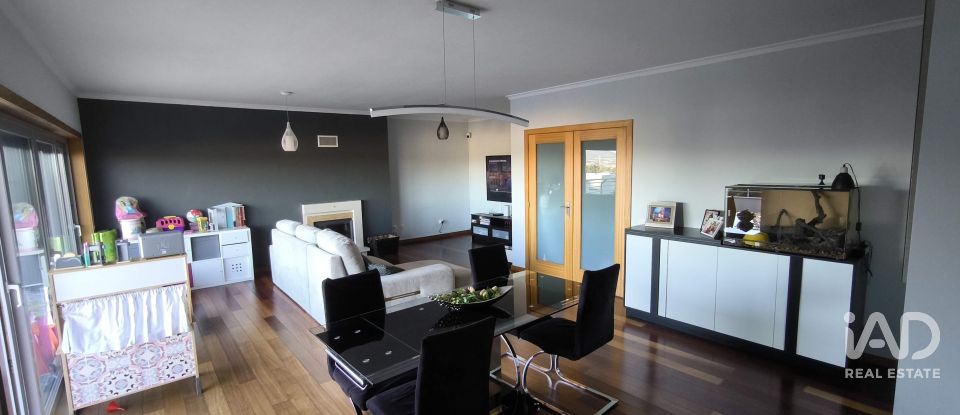 Duplex T4 em Valongo de 345 m²