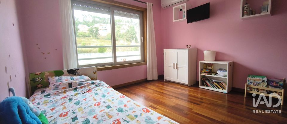 Duplex T4 em Valongo de 345 m²