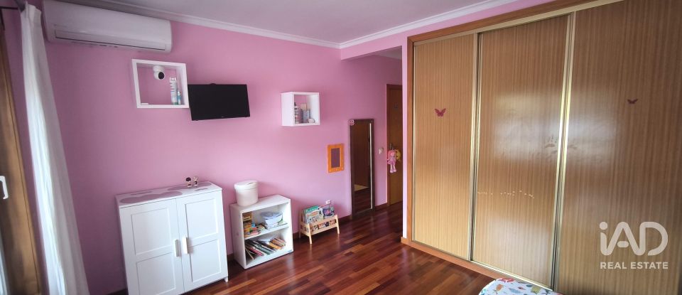 Duplex T4 em Valongo de 345 m²