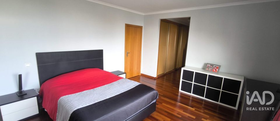 Duplex T4 em Valongo de 345 m²