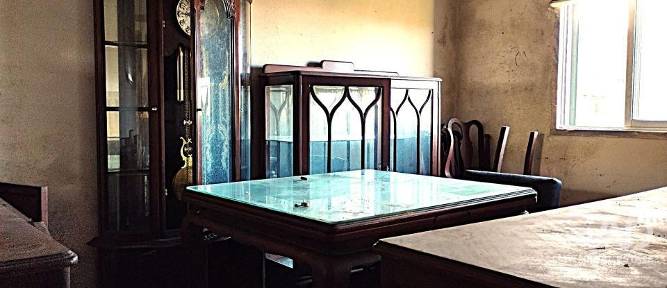 Moradia T3 em São João das Lampas e Terrugem de 215 m²