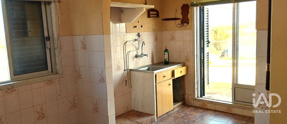 Moradia T3 em São João das Lampas e Terrugem de 215 m²